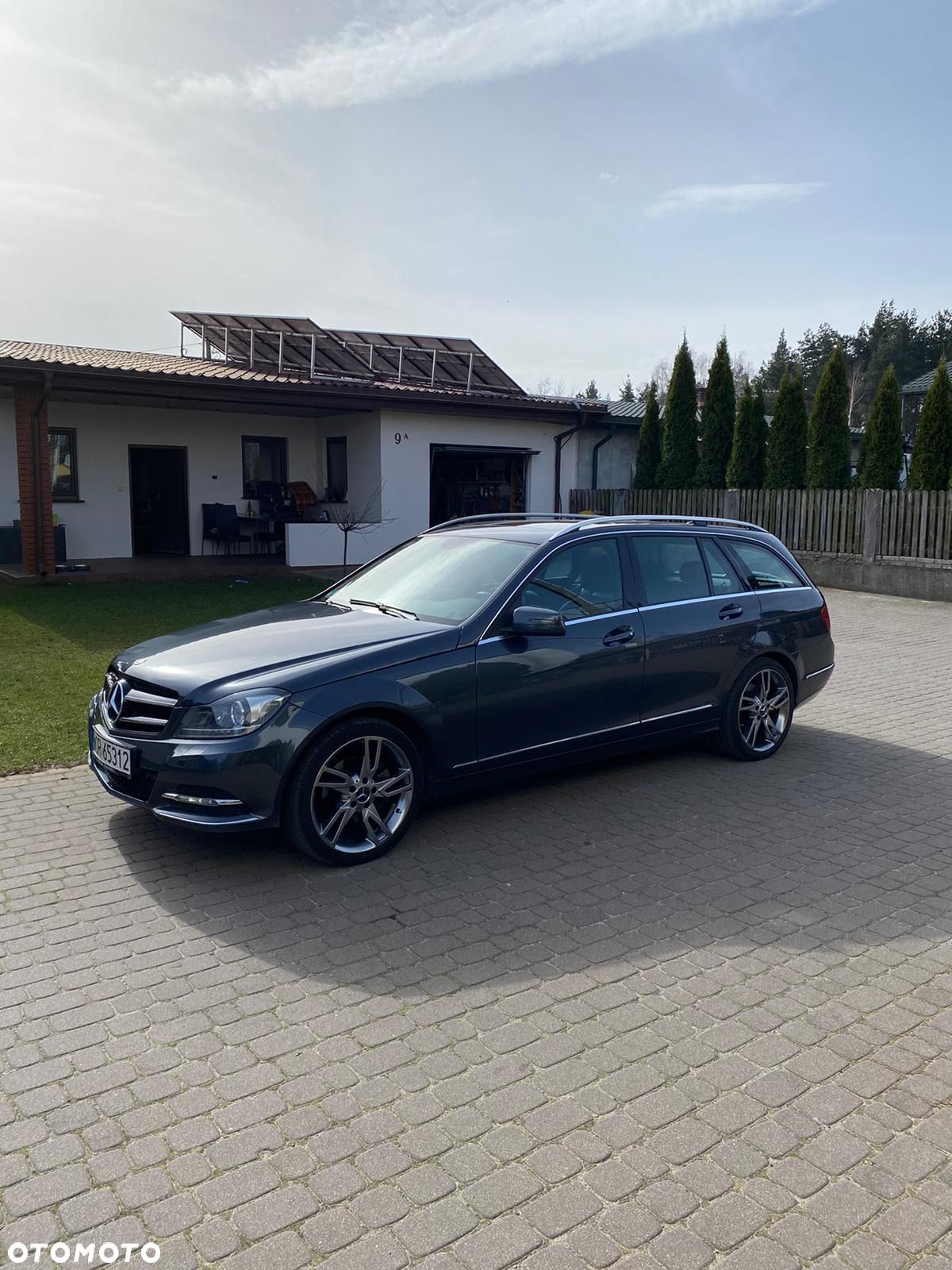 Mercedes-Benz Klasa C 200 T (BlueEFFICIENCY) 7G-TRONIC - 1