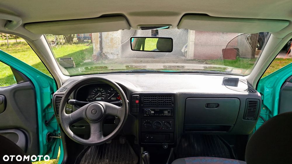 Volkswagen Polo - 18