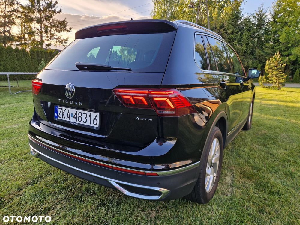 Volkswagen Tiguan 2.0 TDI SCR 4Mot Elegance DSG - 12