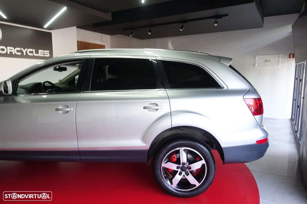 Audi Q7 3.0 V6 TDi quattro S-line Tiptronic - 11