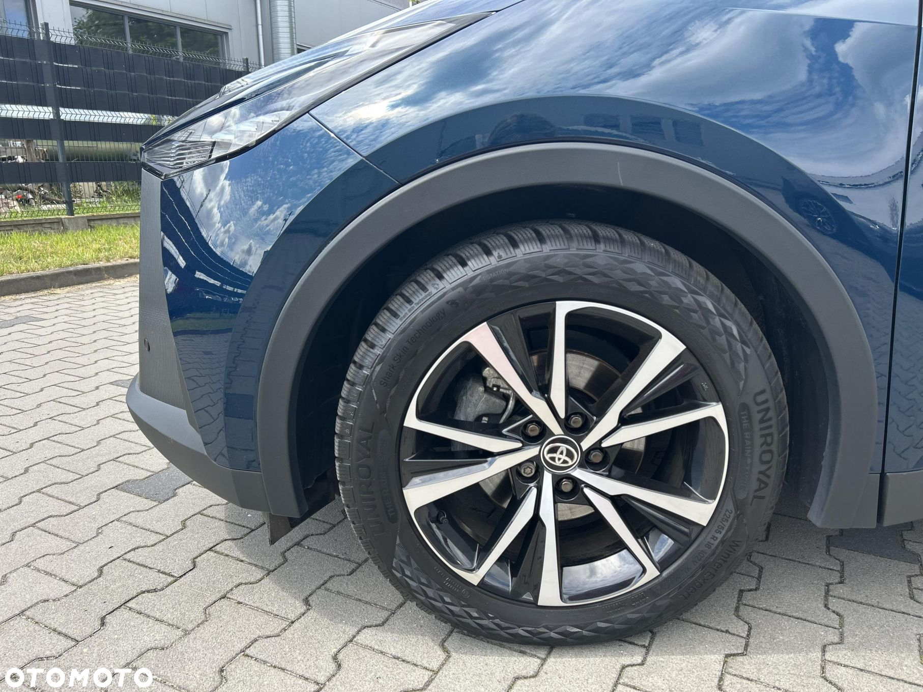 Toyota C-HR - 10