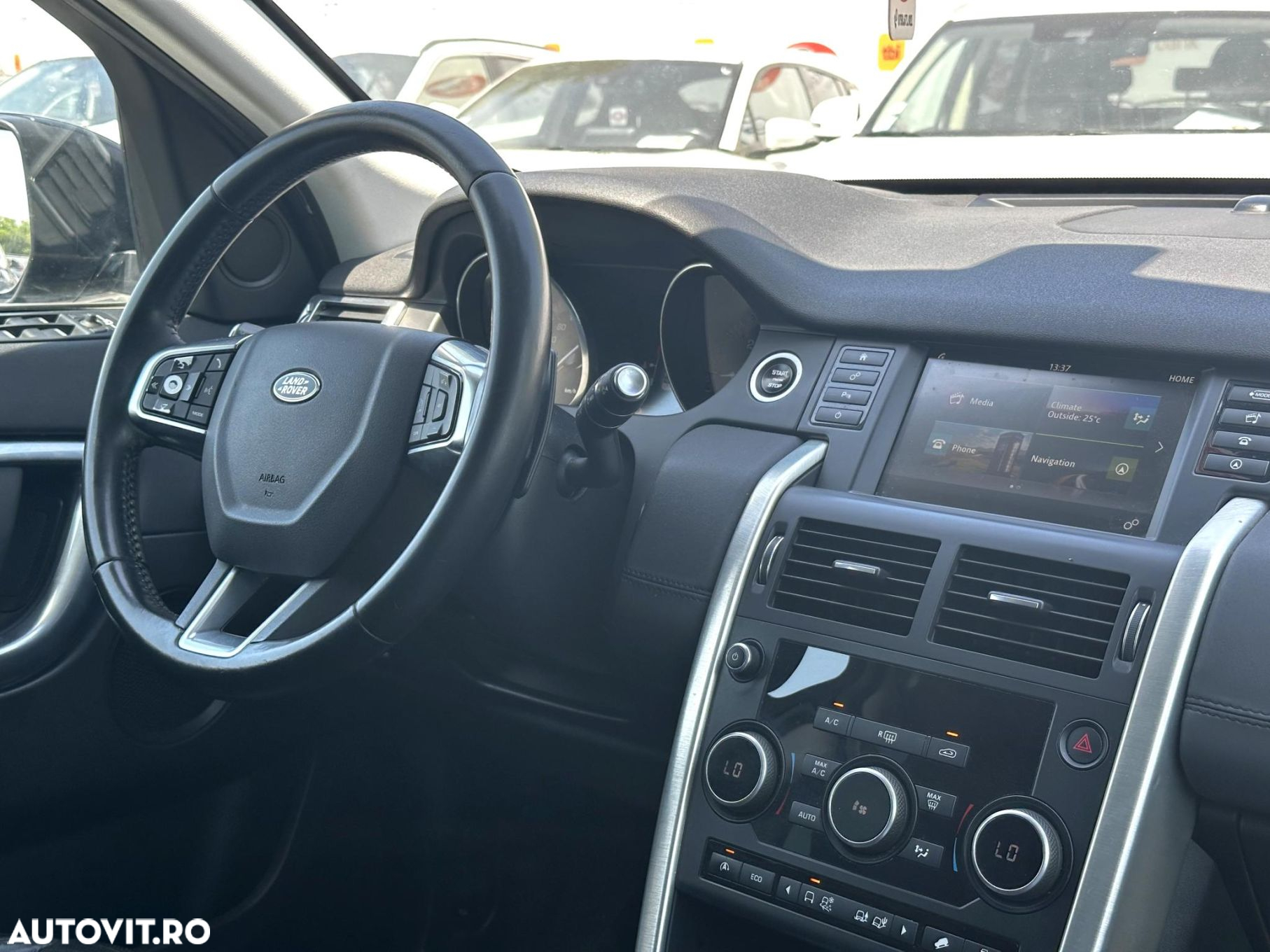 Land Rover Discovery Sport - 7