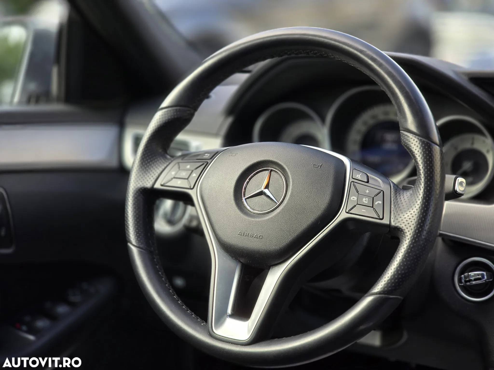 Mercedes-Benz E 200 CDI 7G-TRONIC Avantgarde - 11