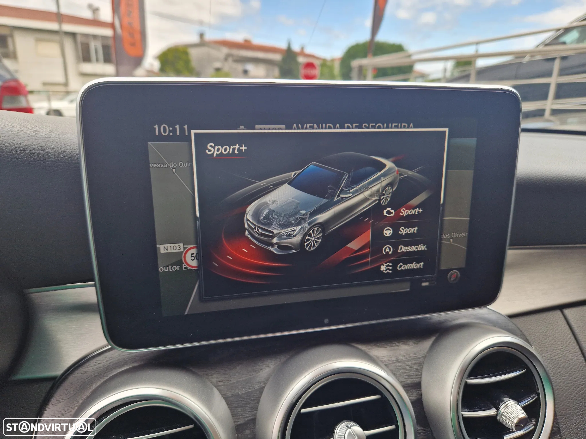 Mercedes-Benz C 220 d Coupe 4Matic 9G-TRONIC AMG Line - 22