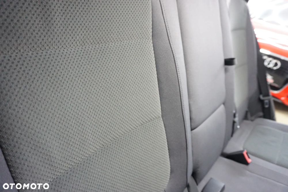 Volkswagen Golf Plus 1.9 TDI Tour - 21