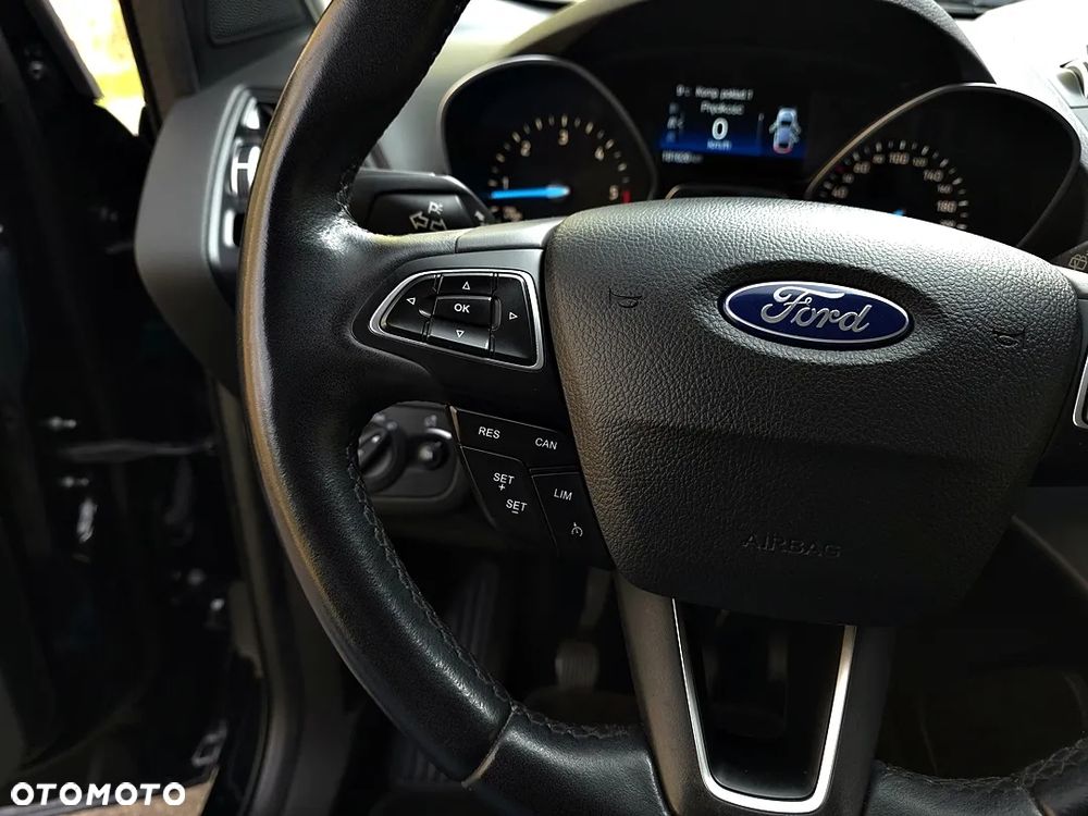 Ford Kuga 2.0 TDCi FWD Titanium Plus - 31