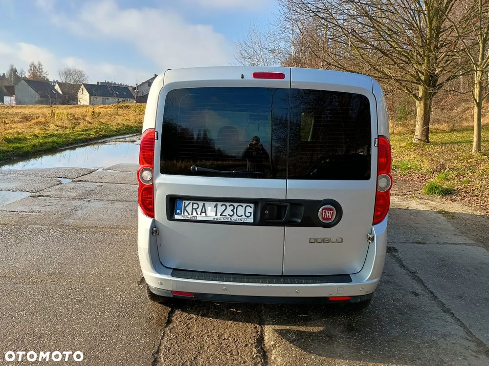 Fiat Doblo 1.4 16V Active - 6