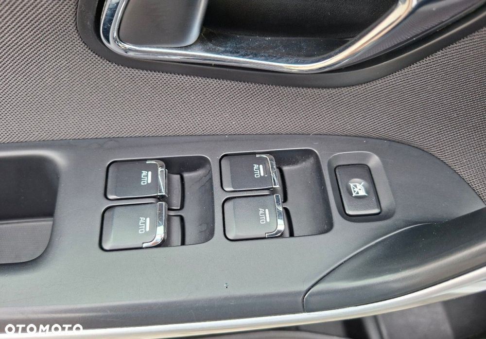 Kia Ceed - 23