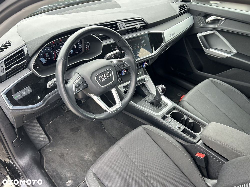 Audi Q3 - 12