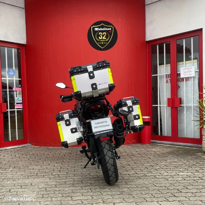 QJ Motor SRT 600SX com 6 anos de garantia + kit de malas original - 3