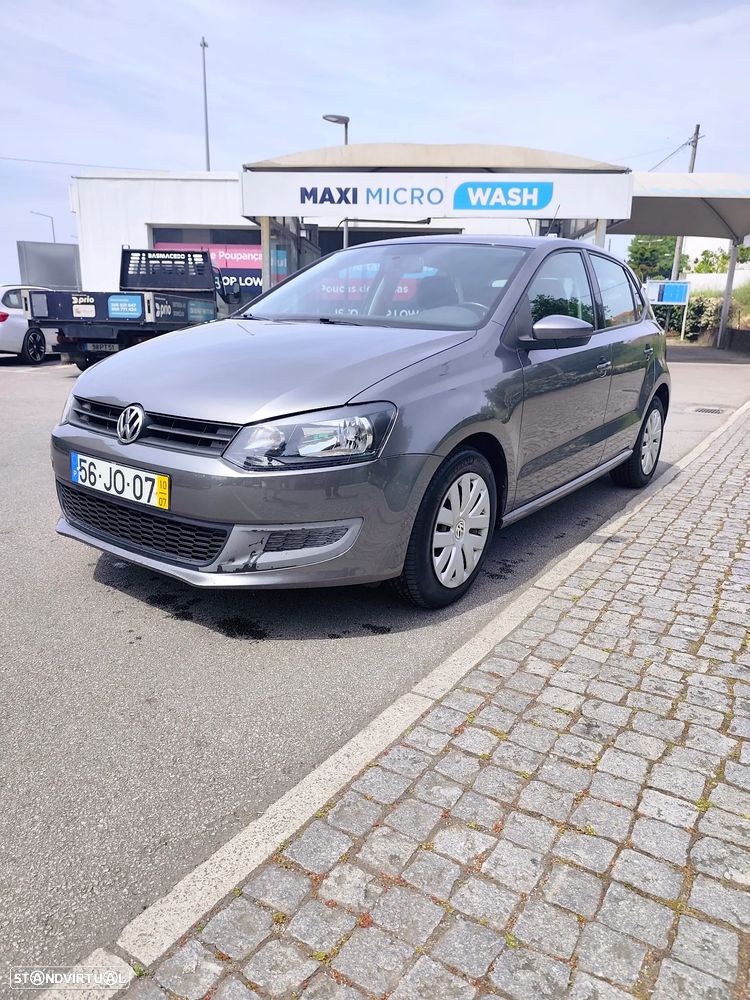 VW Polo 1.6 TDI Confortline BlueMotion - 2