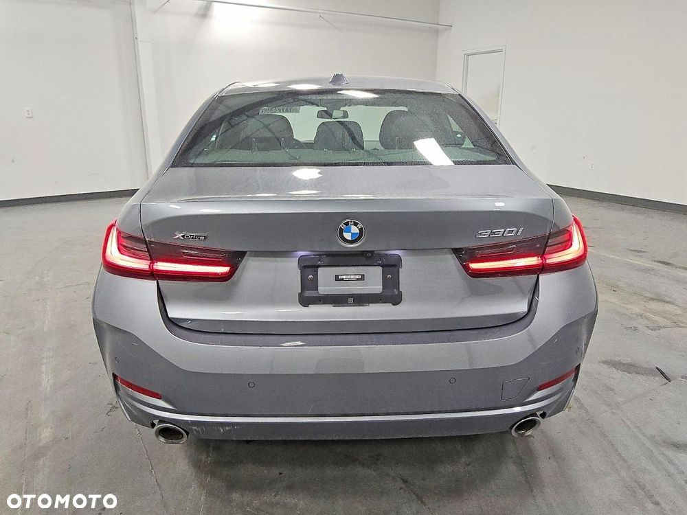 BMW Seria 3 330i M Sport sport - 6