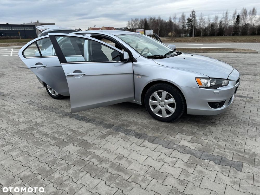 Mitsubishi Lancer 1.6 - 2