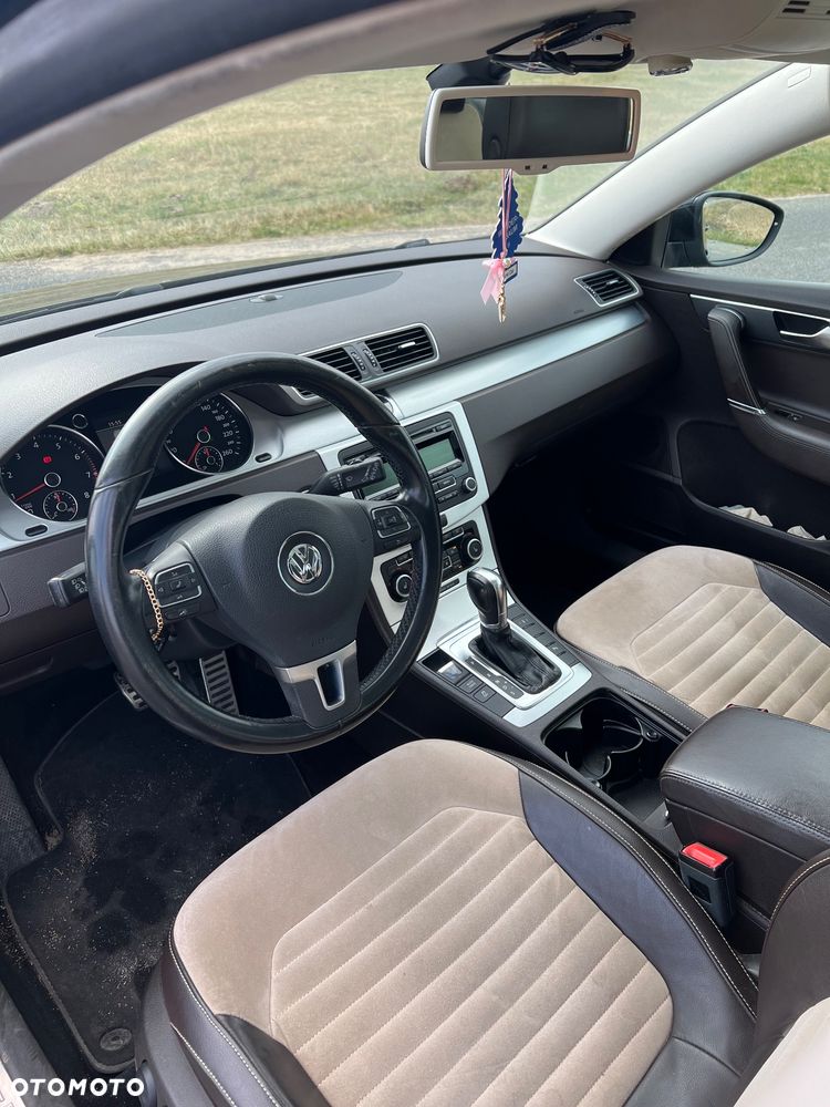 Volkswagen Passat 2.0 TSI Highline DSG - 7