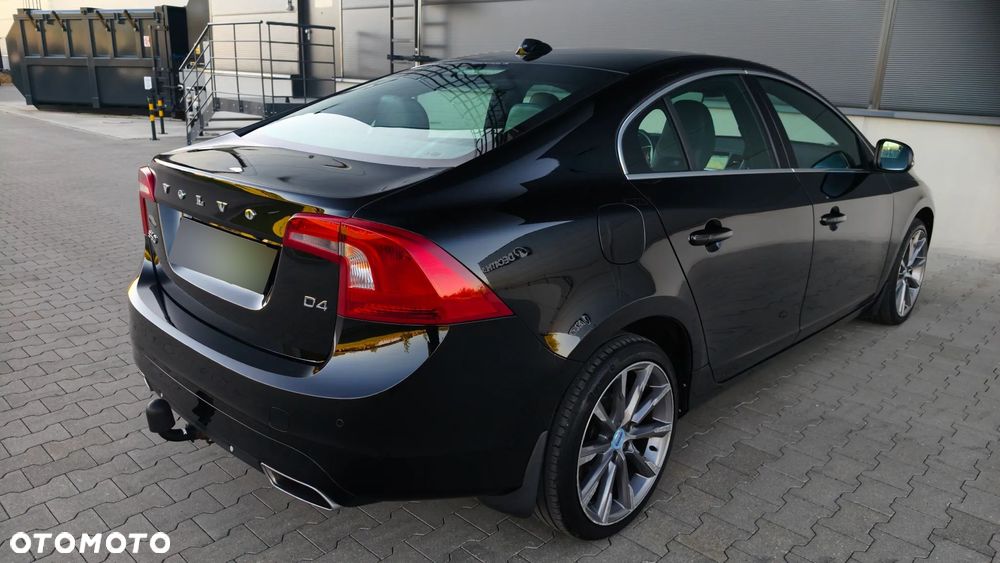 Volvo S60 D4 Summum - 10