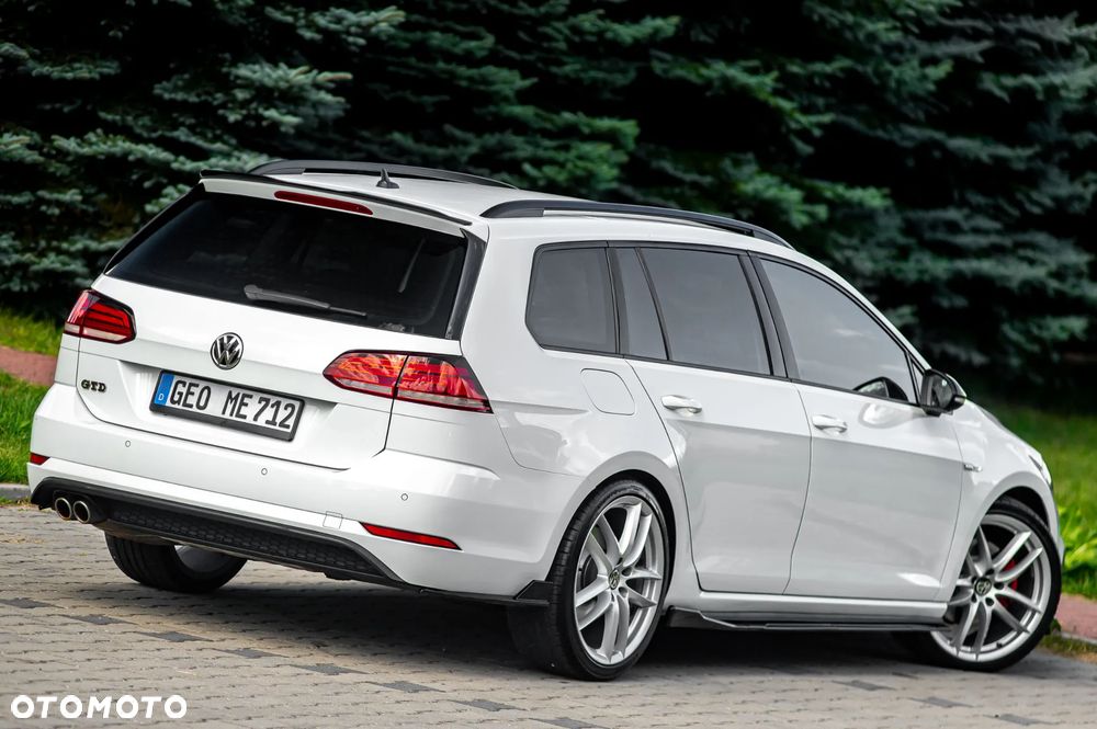 Volkswagen Golf GTD 2.0 TDI SCR DSG - 13