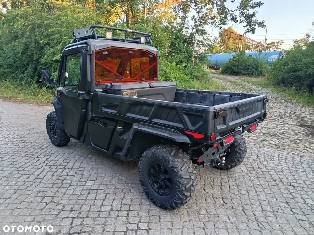 Can-Am Inny - 8