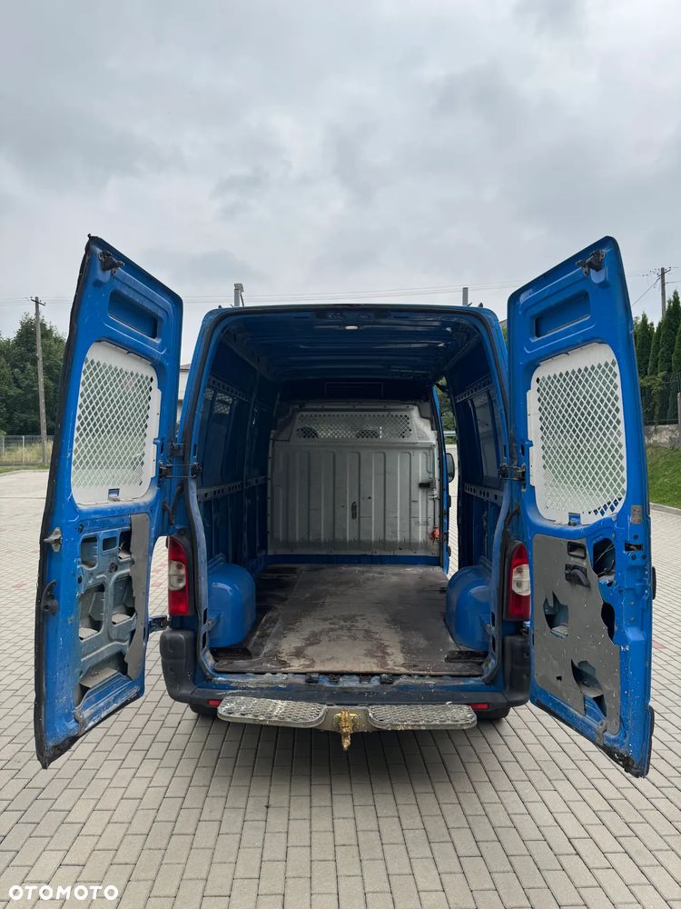 Renault Master - 15