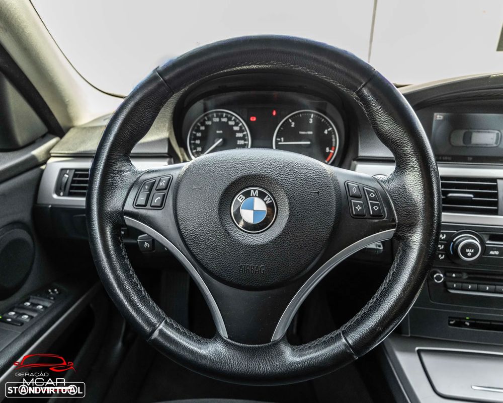 BMW 320 d - 11