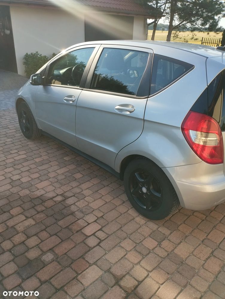 Mercedes-Benz Klasa A 160 CDI BlueEfficiency - 3