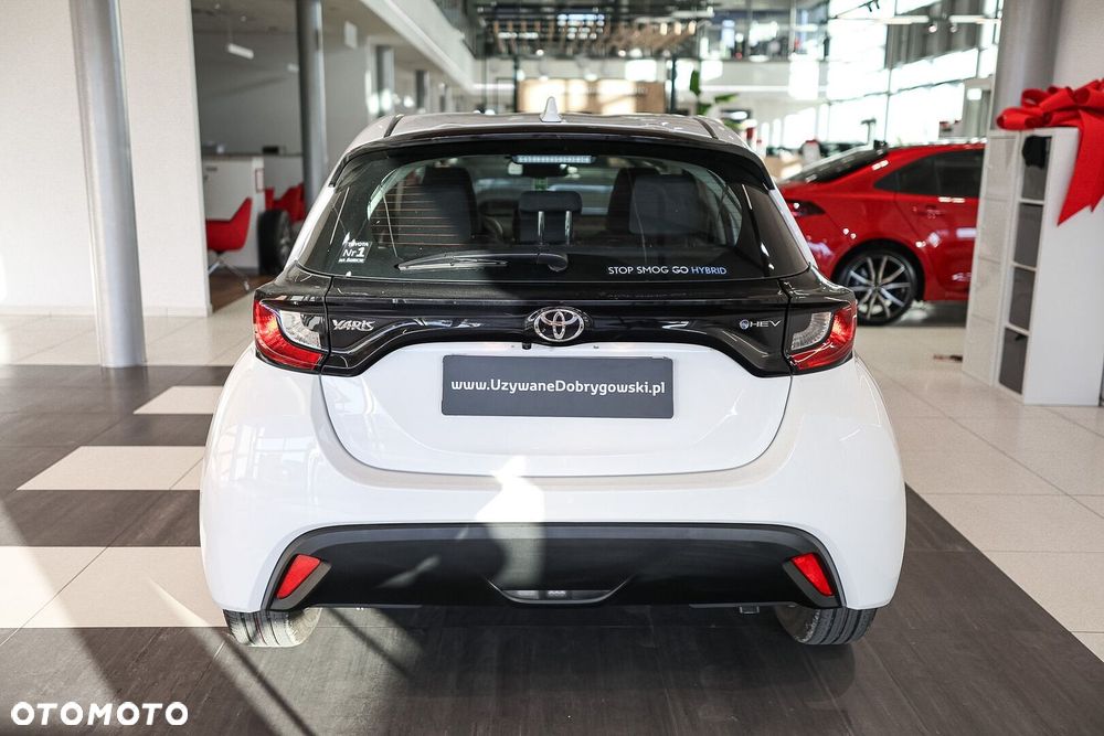 Toyota Yaris - 5