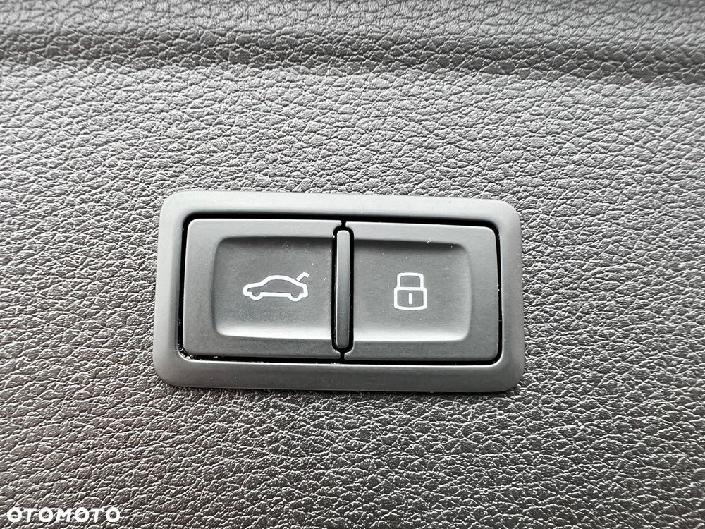 Audi Q5 40 TDI mHEV Quattro S Line S tronic - 39