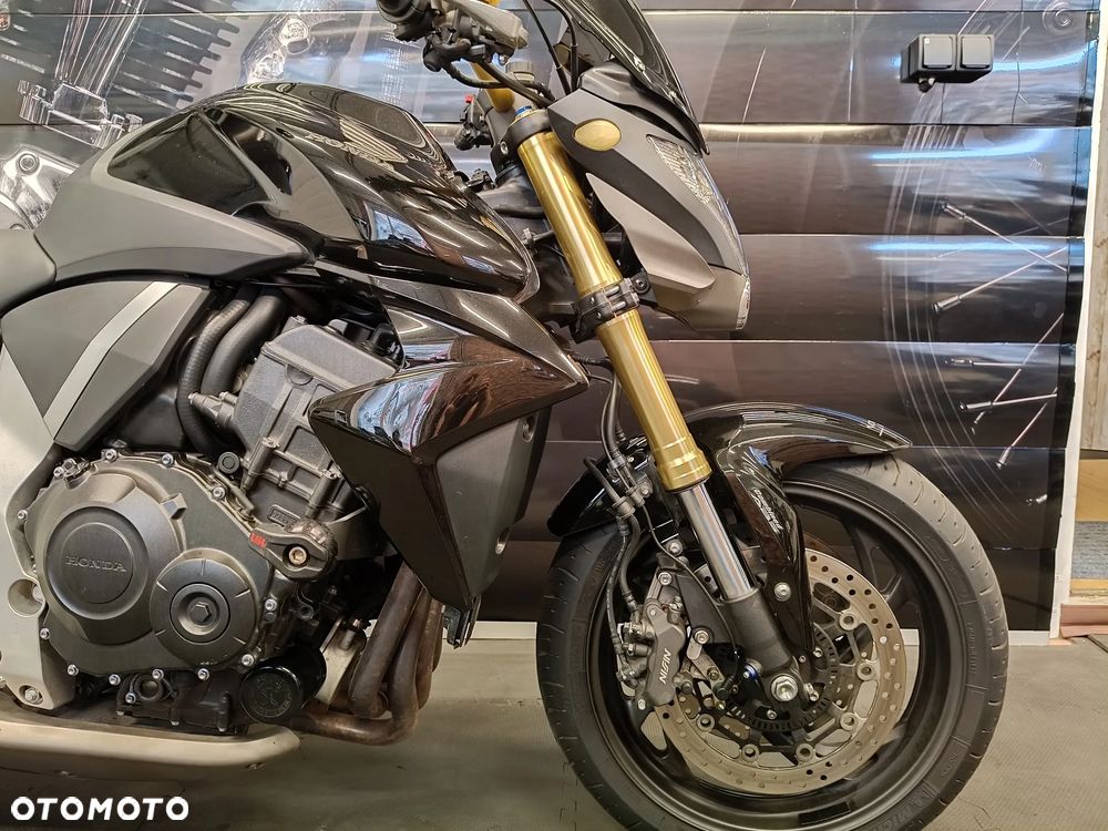 Honda CB - 17