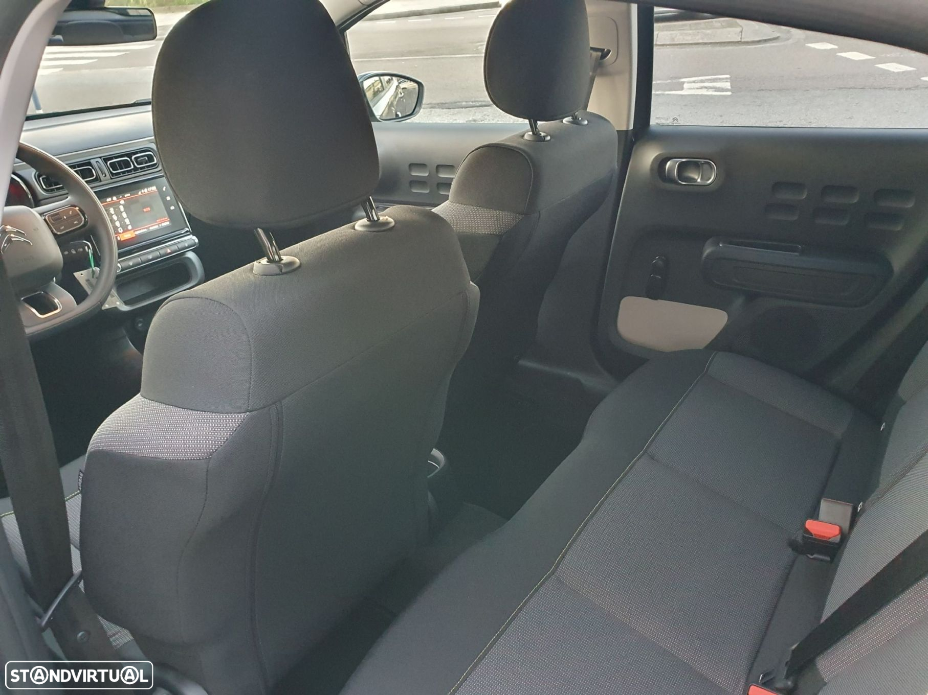 Citroën C3 1.2 PureTech C-Series - 23