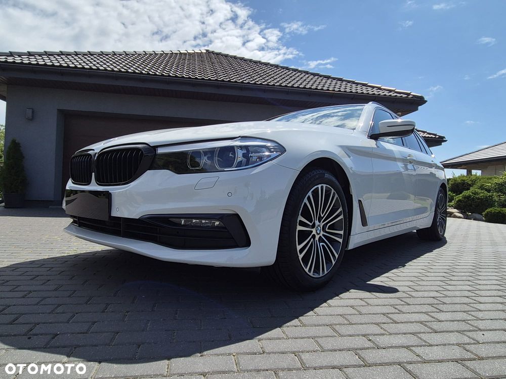 BMW Seria 5 518d Sport Line - 2