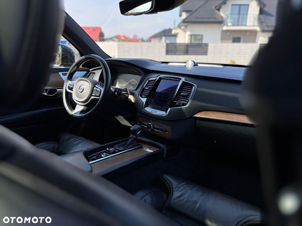 Volvo XC 90 T6 AWD Inscription - 26