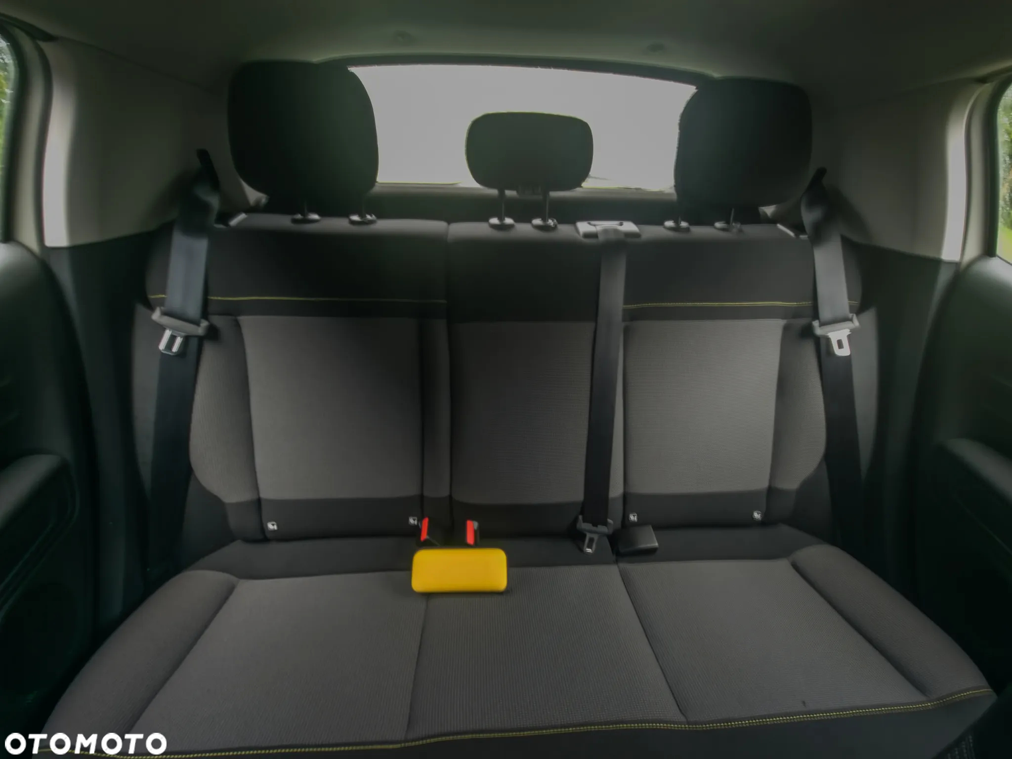 Citroën C3 1.2 PureTech GPF Shine - 4