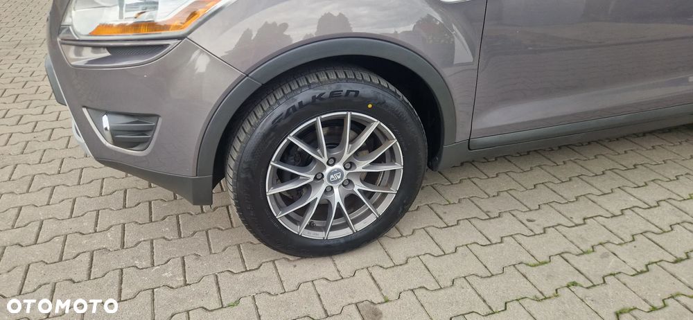 Ford Kuga 2.0 TDCi 4x4 Champions Edition - 16