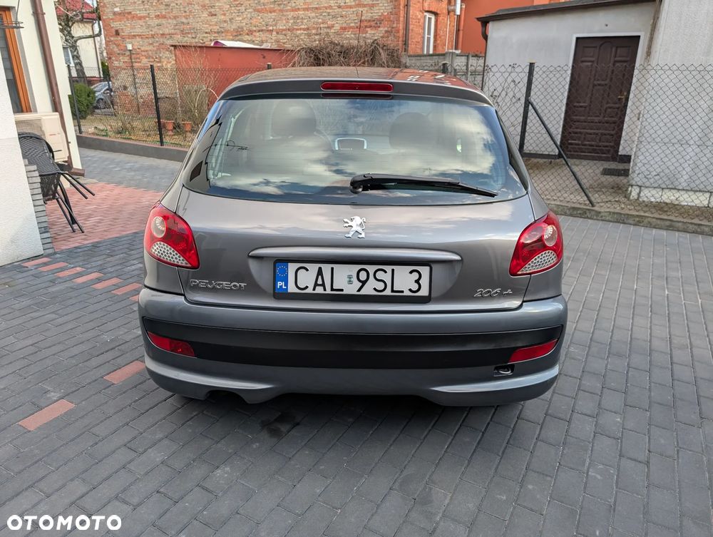 Peugeot 206 plus - 6
