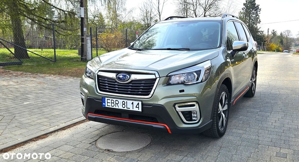 Subaru Forester 2.0i Platinum Lineartronic EU6 - 4