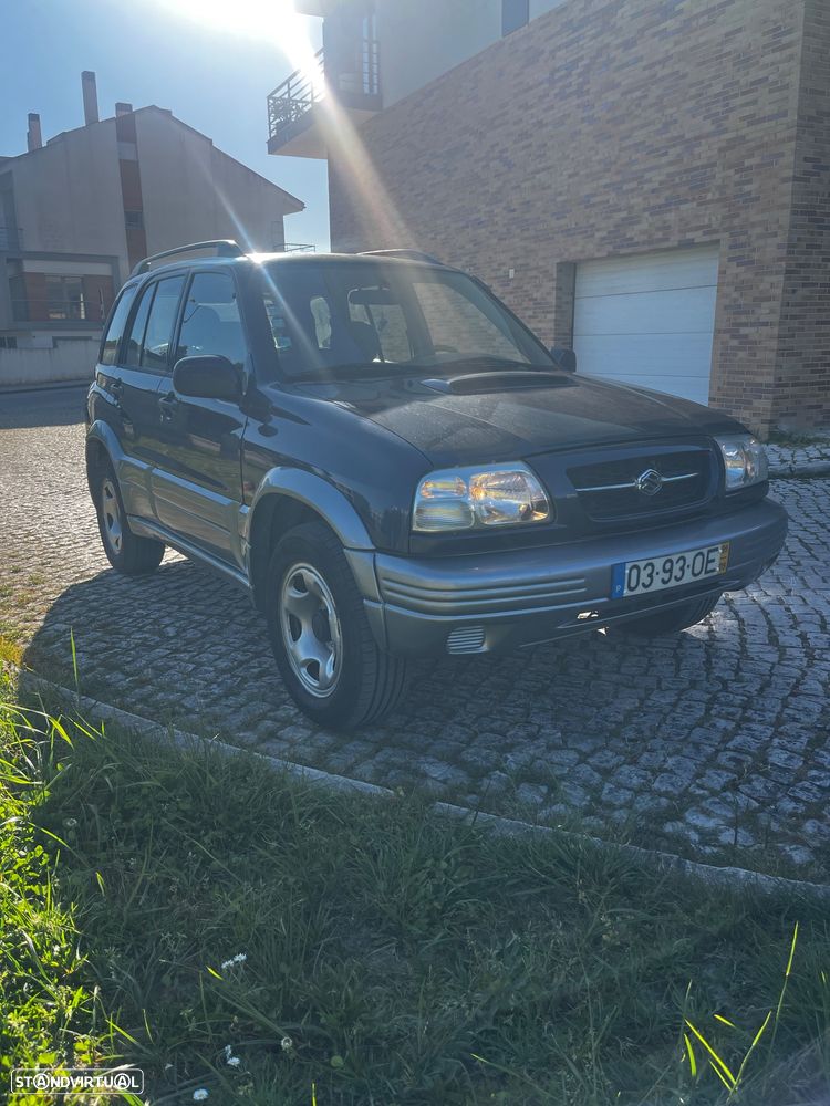 Suzuki Grand Vitara Metal Top 2.0 TDi - 3