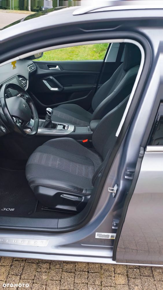 Peugeot 308 BlueHDi 120 Stop & Start Business-Line - 29