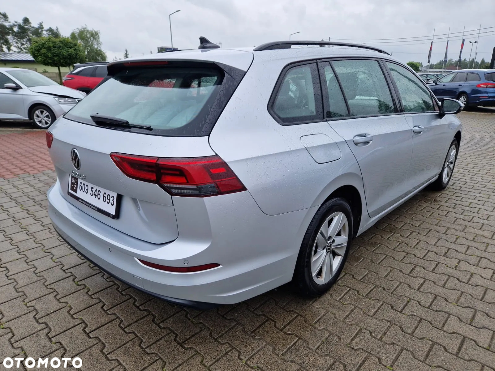 Volkswagen Golf VIII 2.0 TDI Life - 3