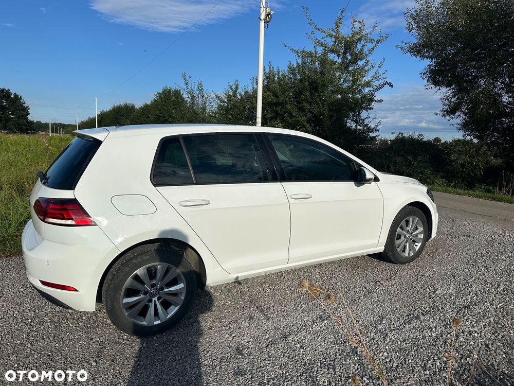 Volkswagen Golf 1.6 TDI (BlueMotion Technology) Comfortline - 3