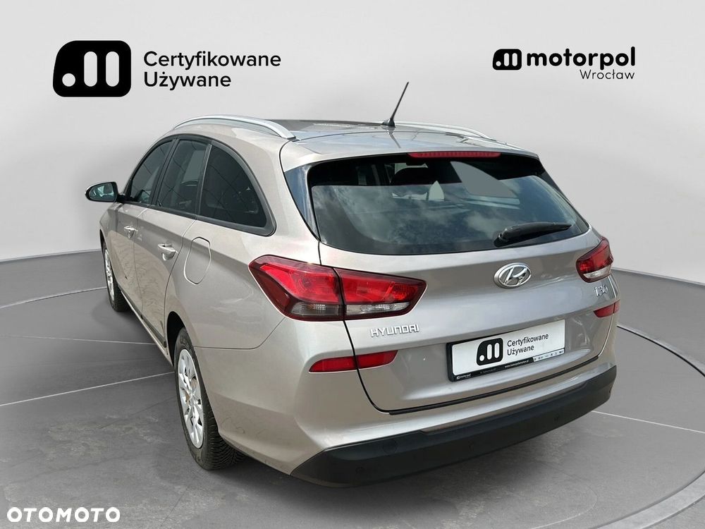 Hyundai i30 1.4 Classic + - 3