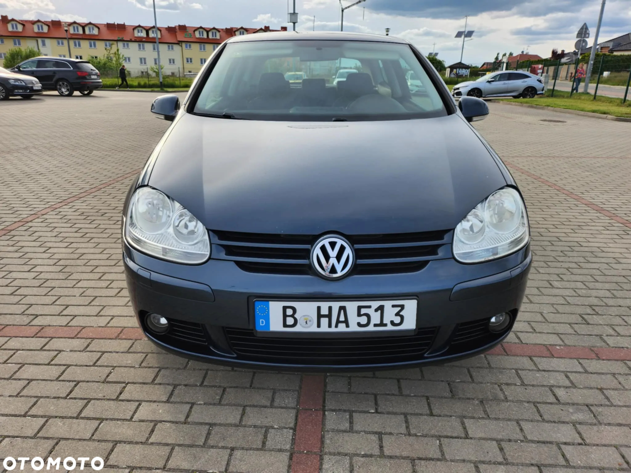 Volkswagen Golf - 3