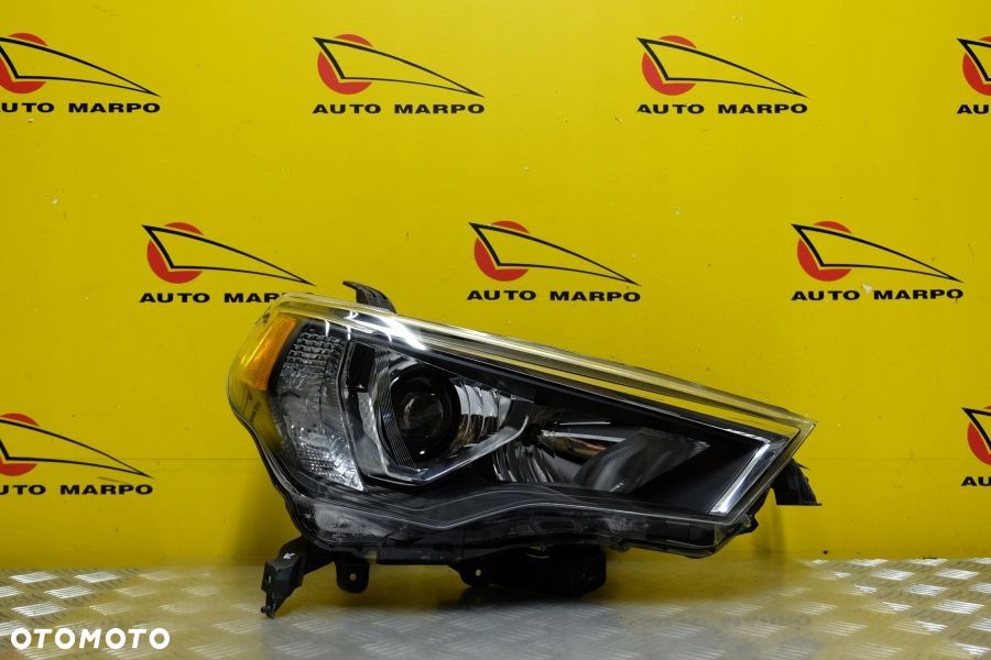 TOYOTA 4RUNNER 2021 2022 2023 REFLEKTOR LAMPA LED PRAWA 2 PIN USA - 2