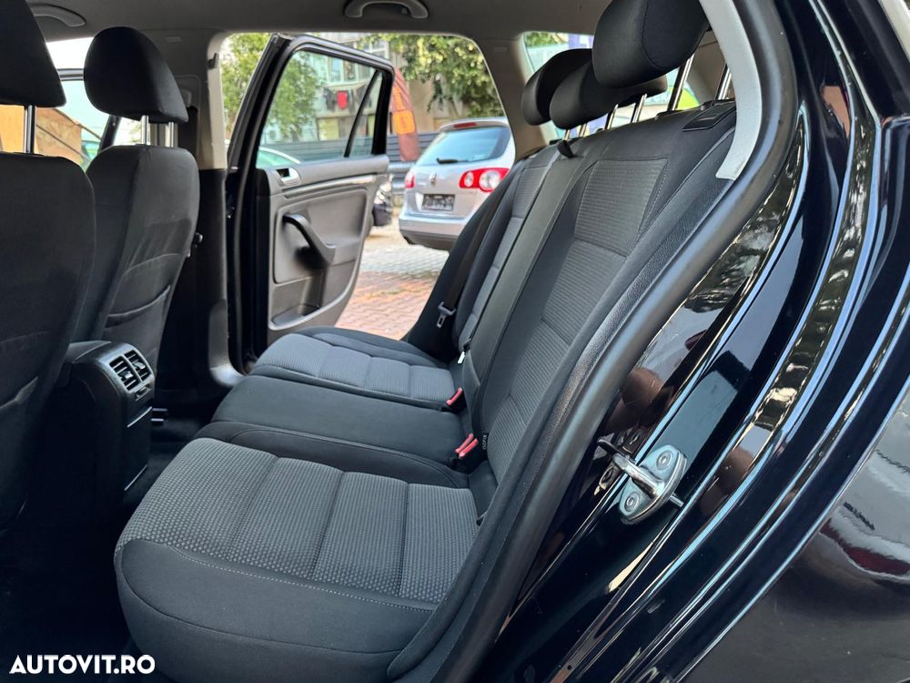 Volkswagen Golf - 7