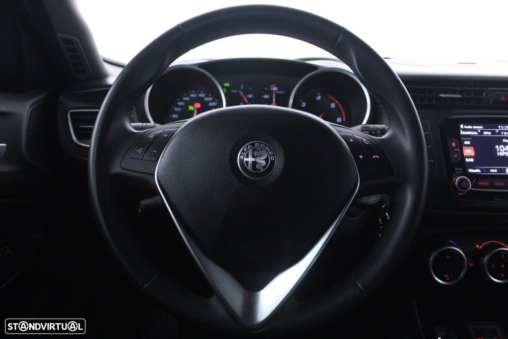 Alfa Romeo Giulietta 1.6 JTDm Super TCT - 19