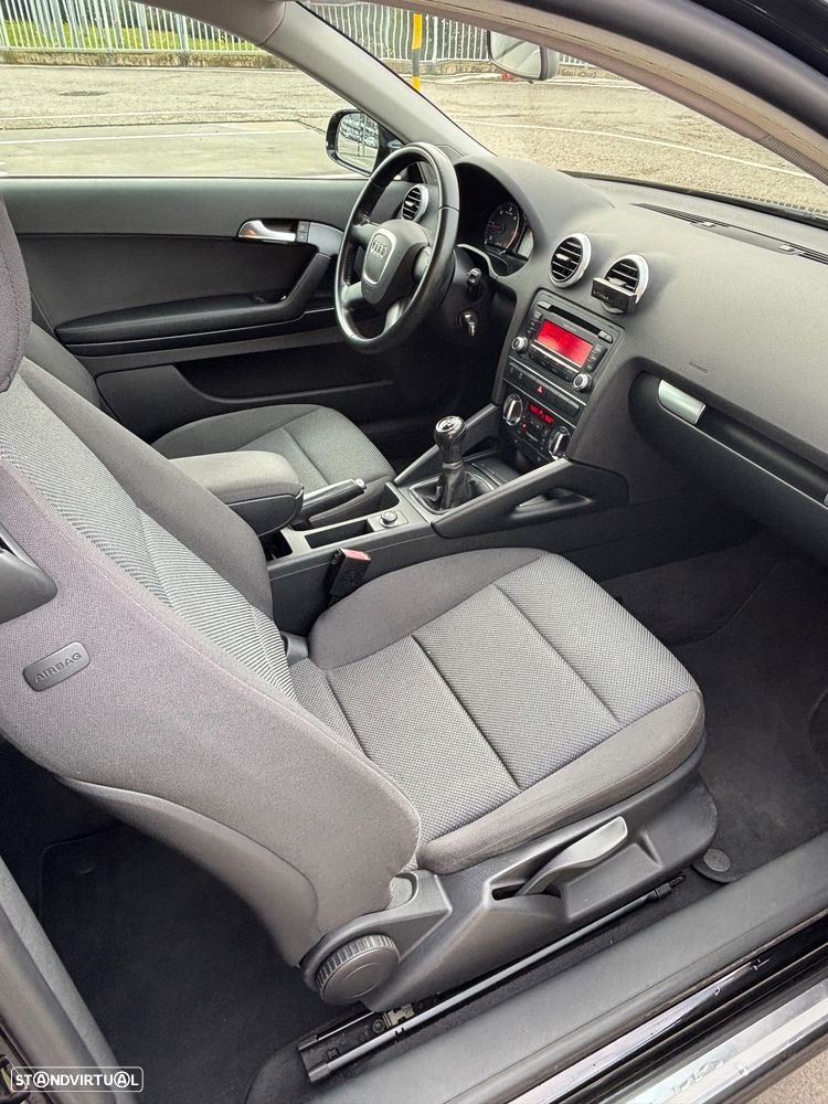 Audi A3 1.6 TDI S-line - 14