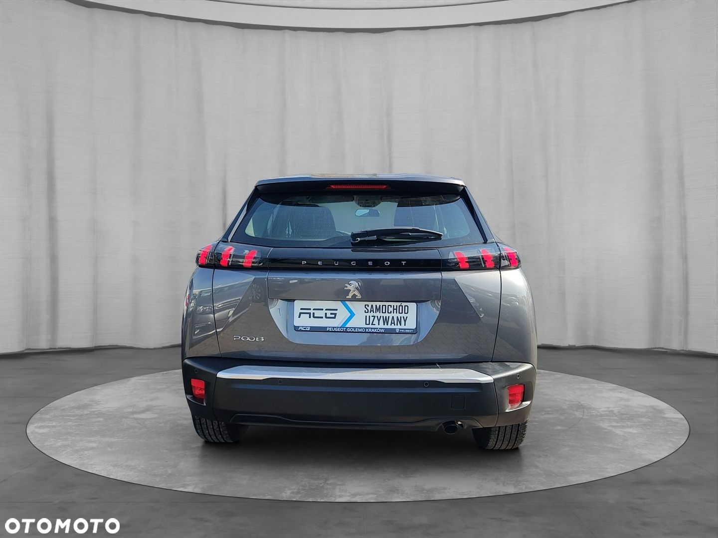 Peugeot 2008 - 4