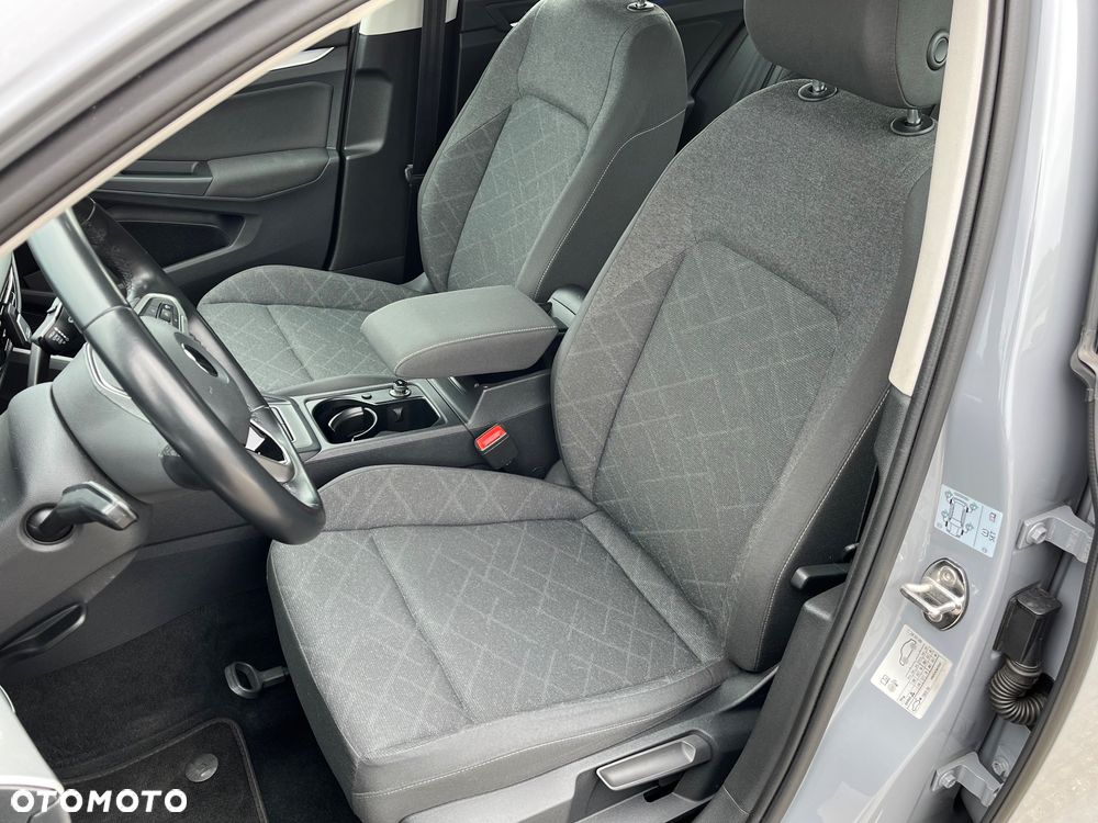 Volkswagen Golf 1.0 TSI Life - 10