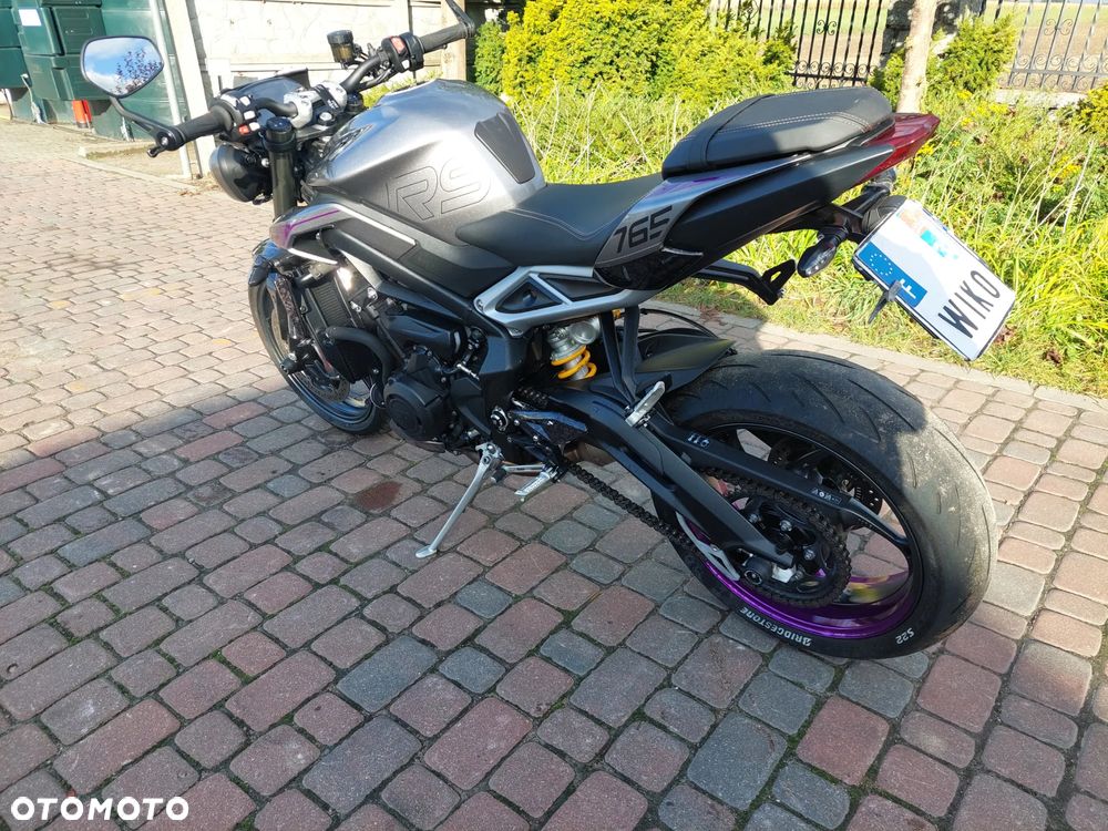 Triumph Street Triple - 3