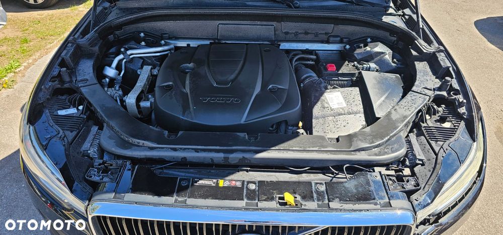 Volvo XC 60 D4 Momentum - 24