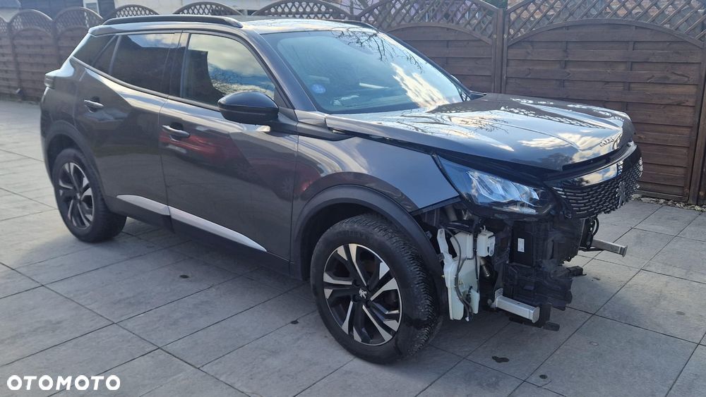 Peugeot 2008 PureTech 100 Allure - 4