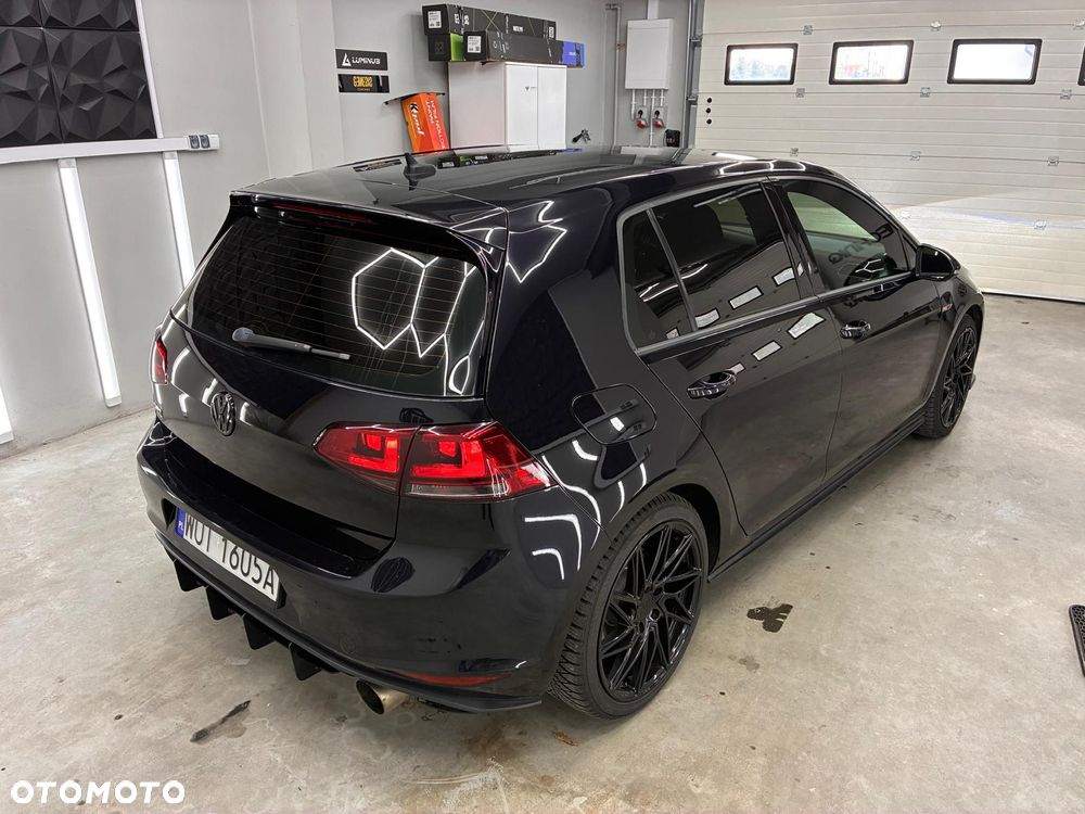 Volkswagen Golf 2.0 TSI GTI DSG - 5